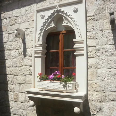 Palace Stafileo Apartament *