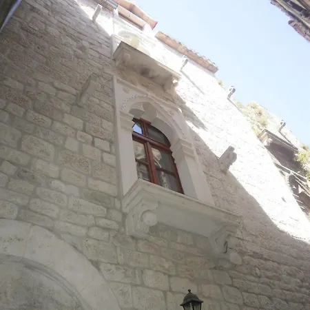Apartment Palace Stafileo Trogir