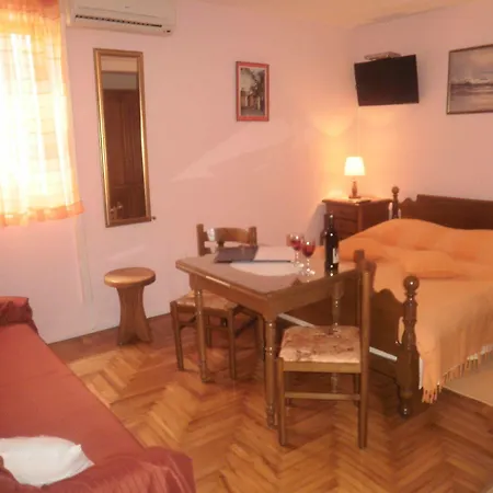 Palace Stafileo Apartment *