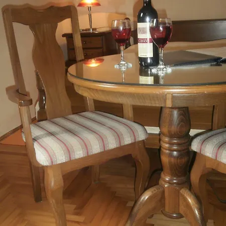 Apartment Palace Stafileo *