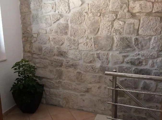 Palace Stafileo