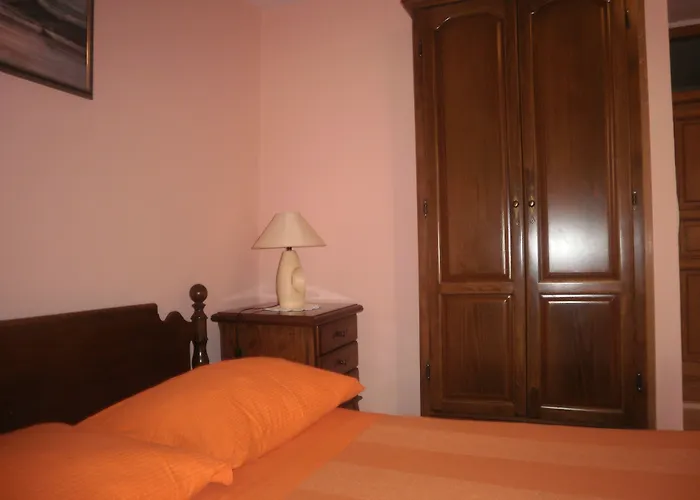 Palace Stafileo تروغير