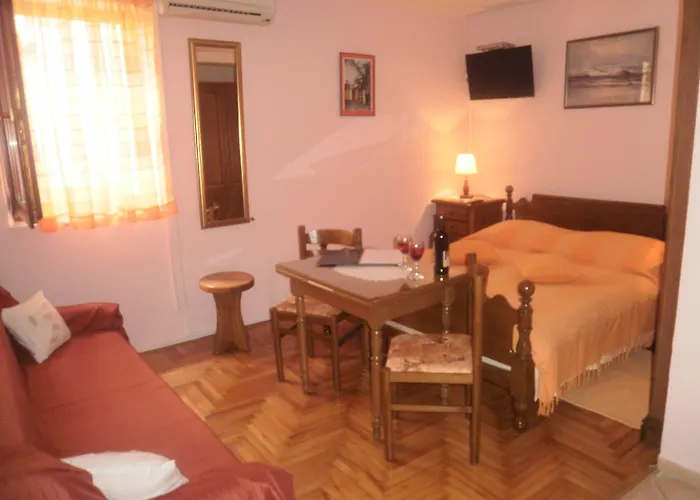شقة Palace Stafileo تروغير