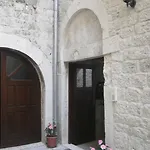 Apartament Palace Stafileo *