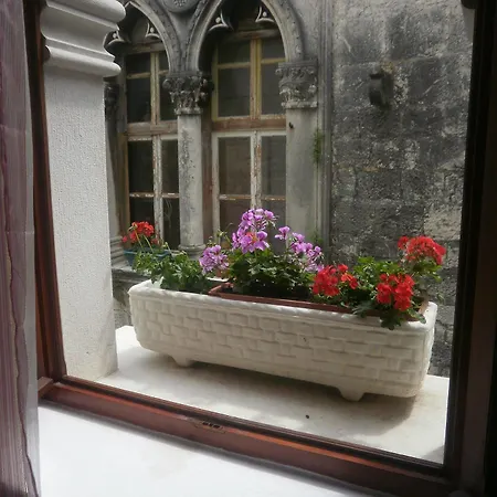 Palace Stafileo Apartman