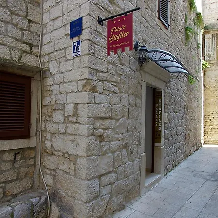 Apartamento Palace Stafileo *